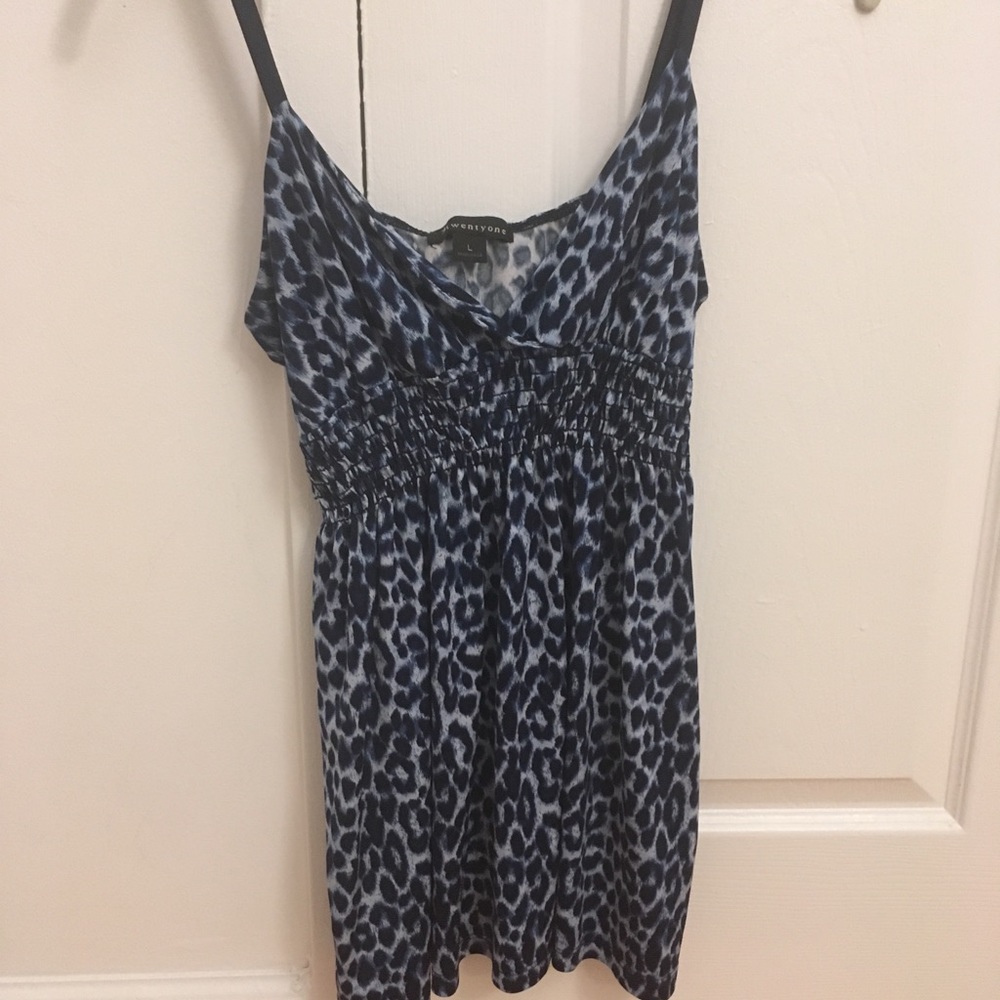 Forever 21 blue leopard print camisole size L